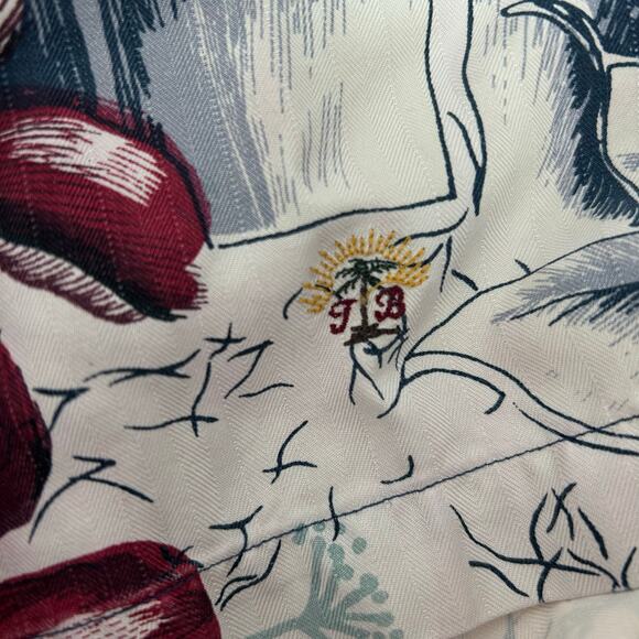 Mens Tommy Bahama Hawaiian Flowers 100% Silk Button Up Shirt W/ Wooden Button~ M - Picture 6 of 7